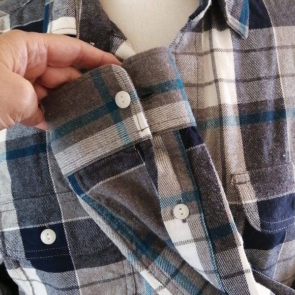NWT Old navy plaid flannel shirt M Long sleeve cotton Blue gray white mens women - Picture 5 of 10
